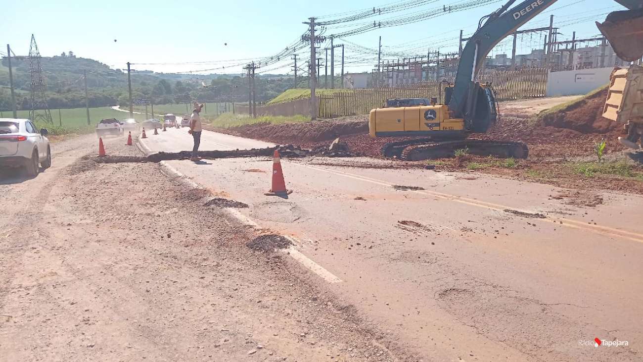 Trabalhos alteram fluxo de trânsito na RS-463, em Tapejara