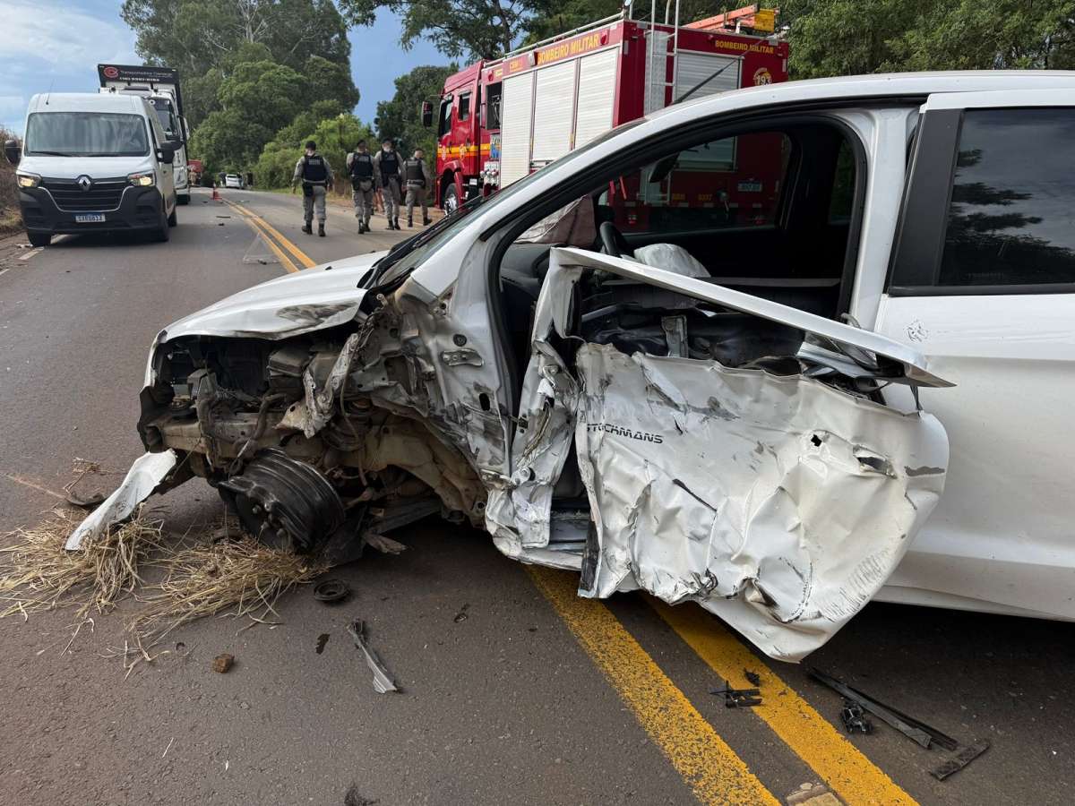 Acidente deixa uma pessoa ferida na ERS-135, em Getúlio Vargas