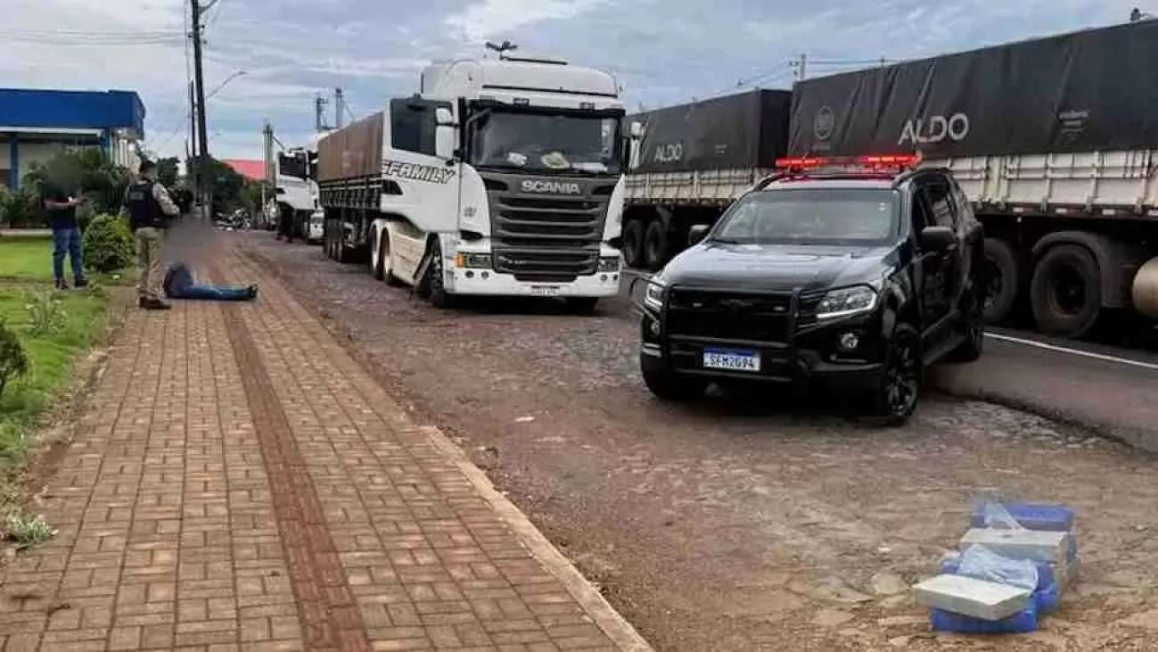 Droga que seria entregue em Passo Fundo é apreendida no Paraná e caminhoneiro é preso