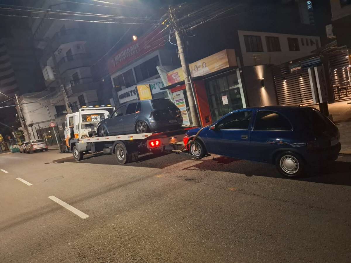 Operação Balada Segura registra 37 motoristas autuados por alcoolemia e 9 veículos removidos em Passo Fundo