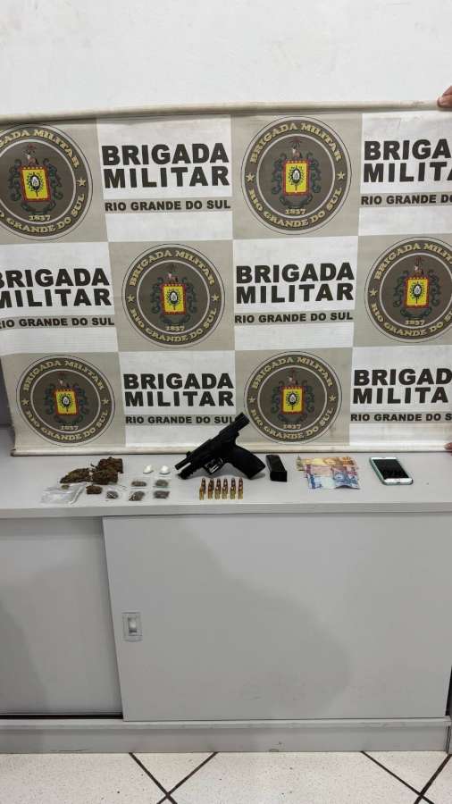 Brigada Militar prende homem por tráfico de entorpecentes e porte ilegal de arma de fogo em Getúlio Vargas