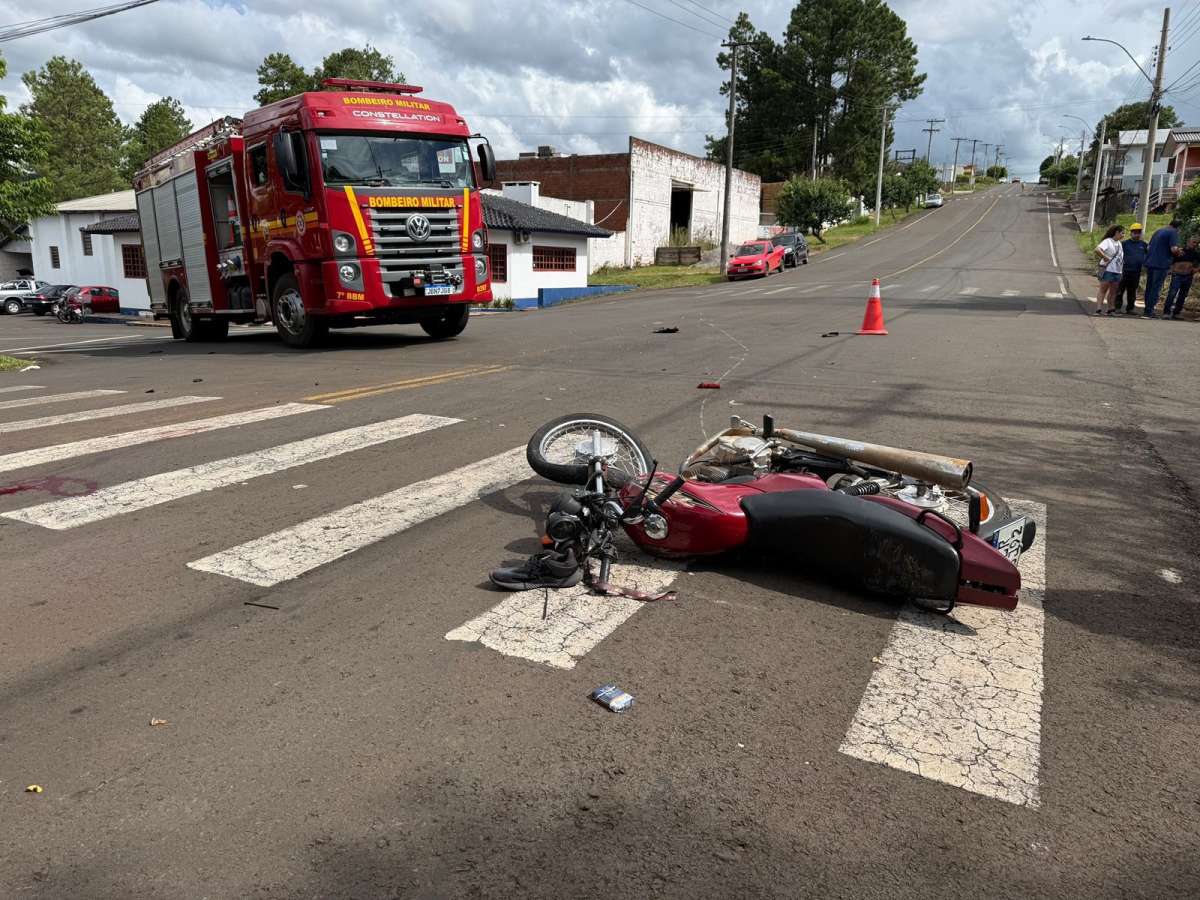 Motociclista morre em colisão com camioneta na área central de Getúlio Vargas