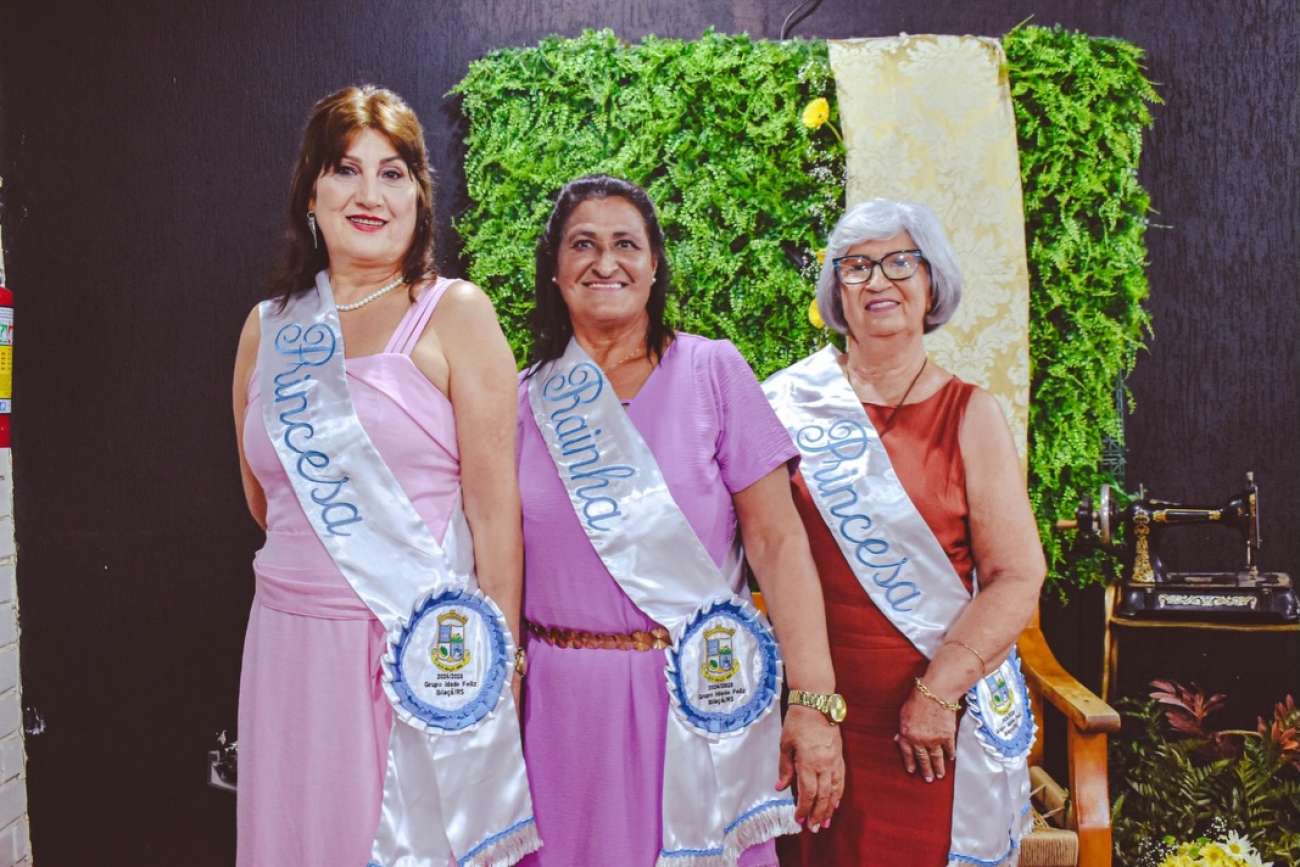 Nova diretoria e corte da Terceira Idade tomam posse em Ibiaçá