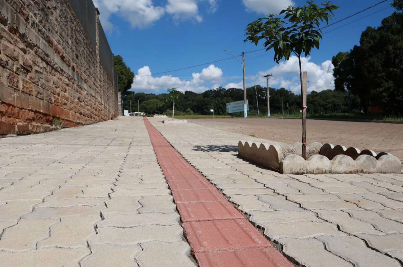 Prefeitura de Tapejara orienta proprietários sobre construção e manutenção de passeios públicos