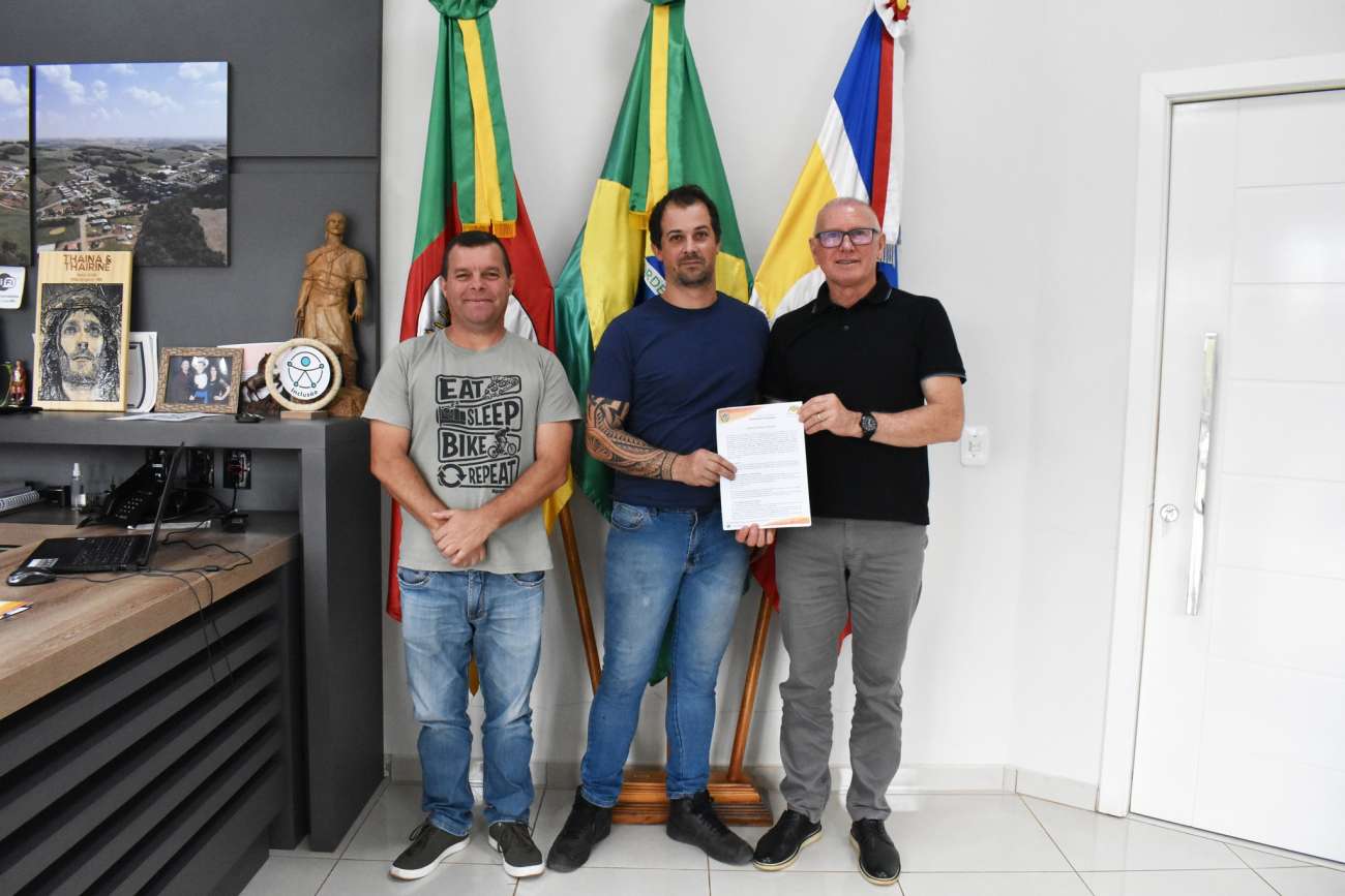 Vila Lângaro reforça ações de proteção animal com repasse à AMAVIL