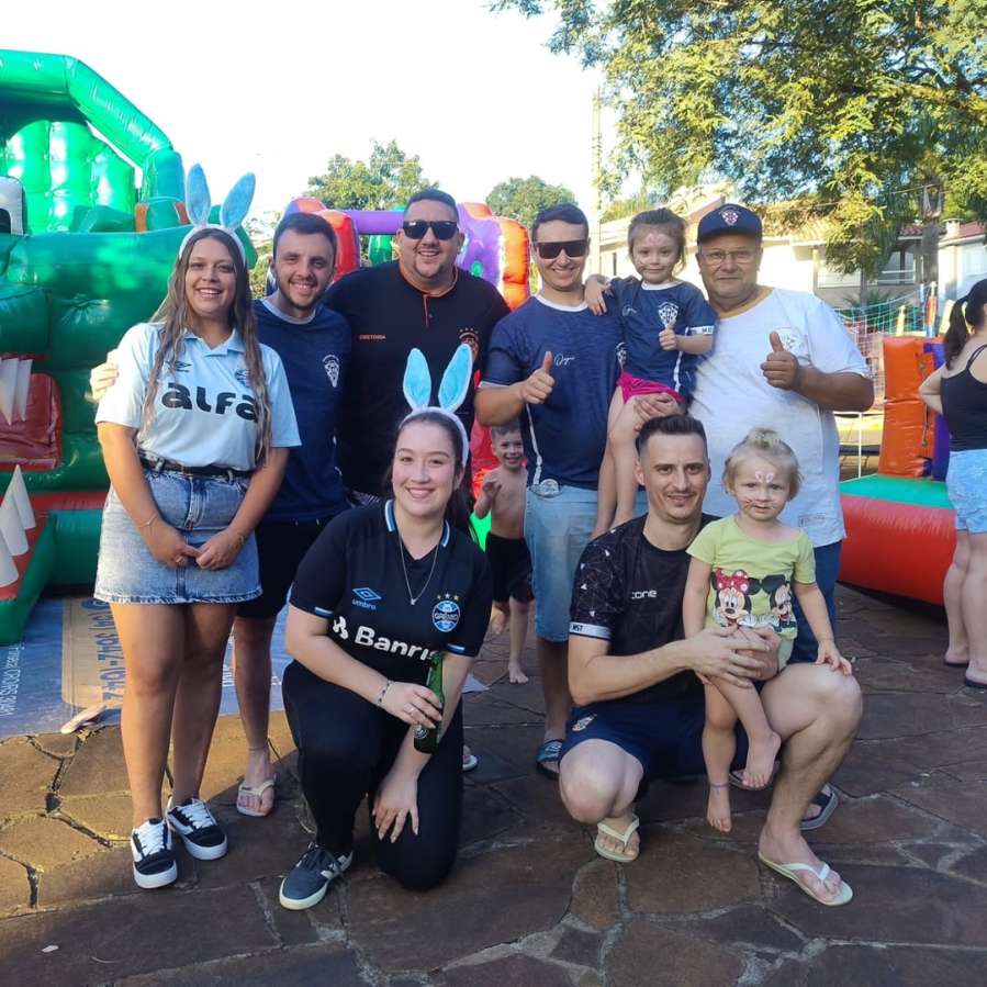 Consulado Gremista de Tapejara e Movimento Sem Time promovem Páscoa Solidária para crianças de Tapejara