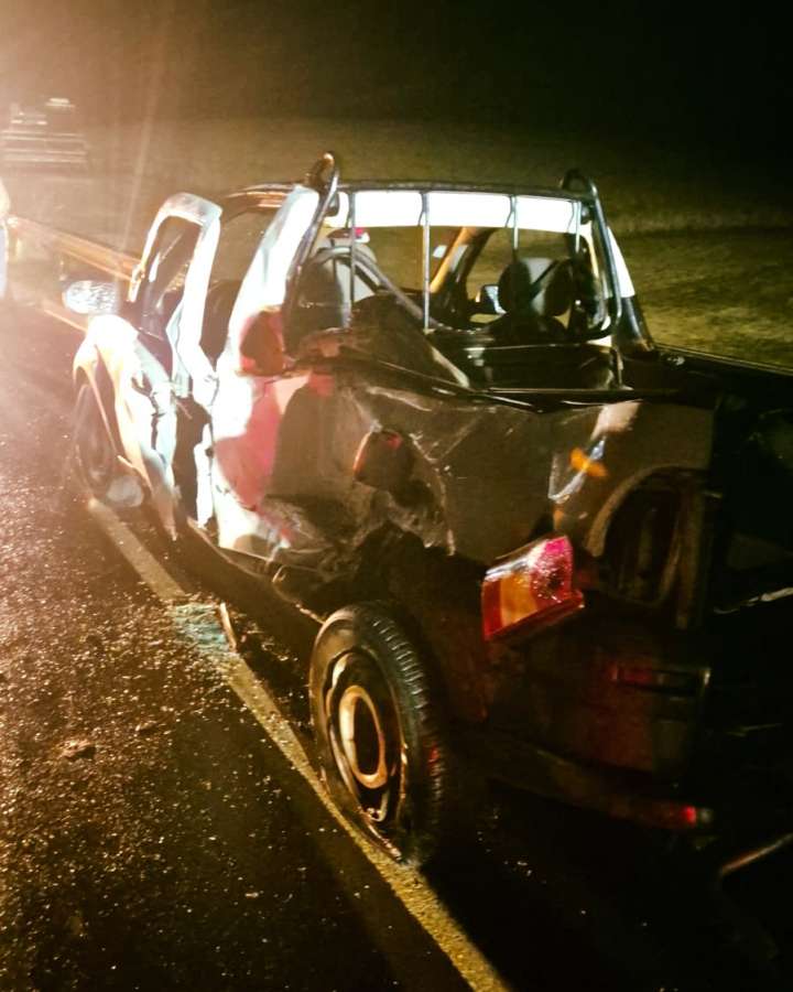 Micro-ônibus de Paim Filho se envolve em engavetamento na RS-477