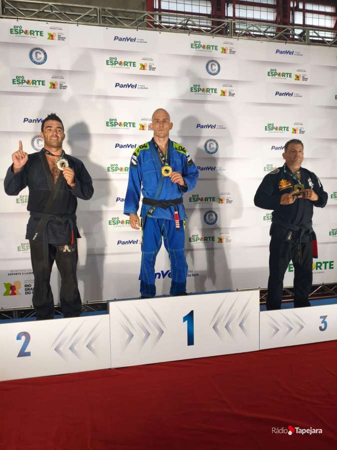 Marciano Teixeira conquista 3º lugar na Copa Sul Brasileira de Jiu-Jitsu