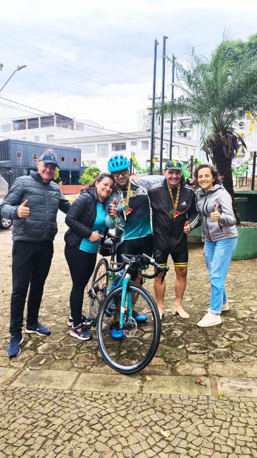 Ciclistas de Tapejara concluem Audax 400 km