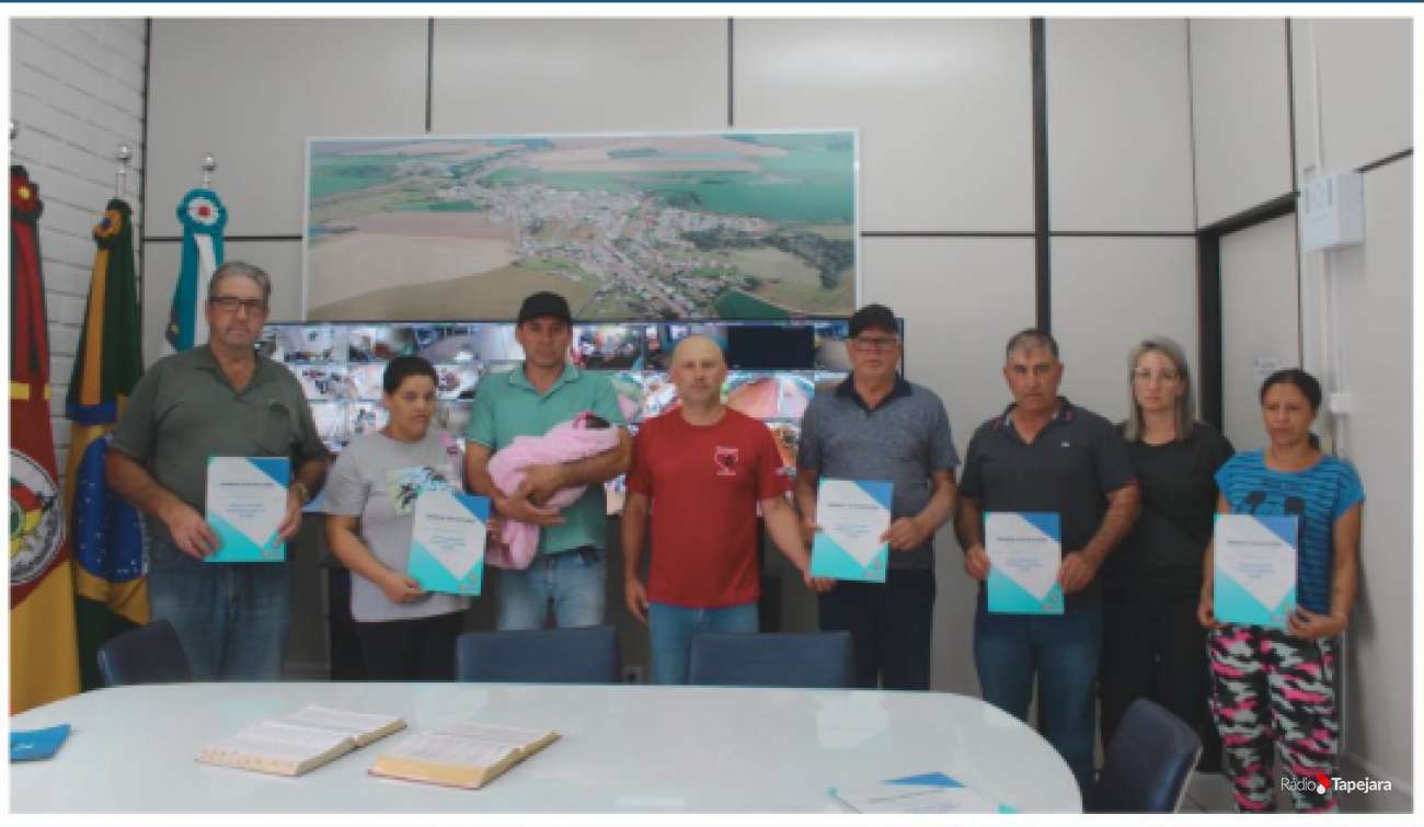 Município de Coxilha realiza entrega de novas escrituras a moradores