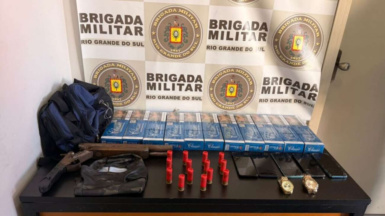 Homem é preso com arma de fogo após perseguição, em Passo Fundo