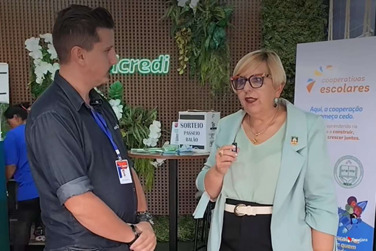 “É fundamental que a mulher não se cale”, afirma secretária estadual em entrevista na Expo Tapejara 2026