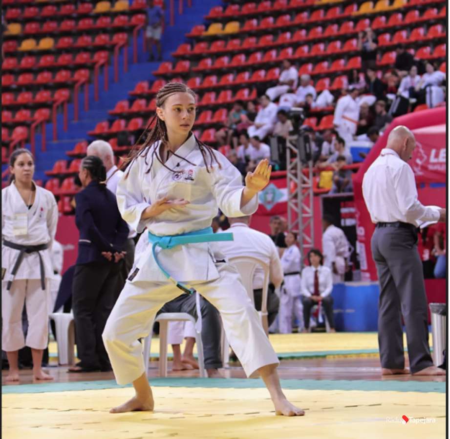 Tapejarense Hellen Andrade Loss conquista vice-campeonato na Copa 80 anos Machida