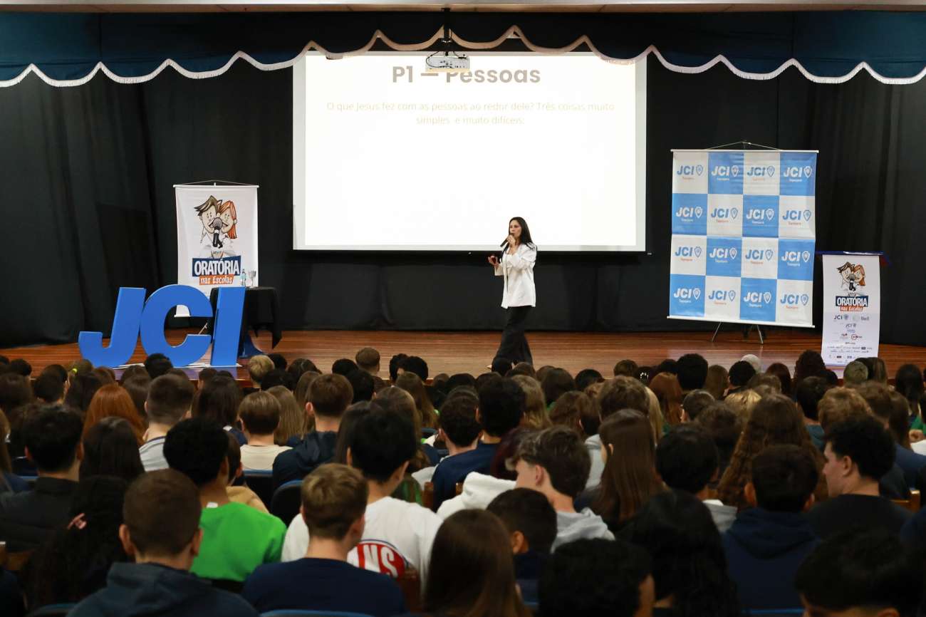 Projeto Oratória nas Escolas é lançado em Tapejara e deve envolver mais de mil alunos em 2026