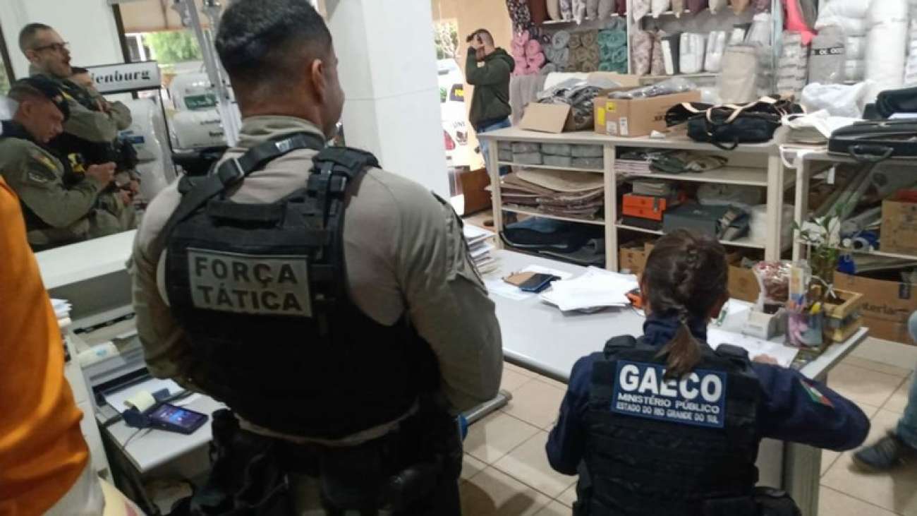 Operação “Ajuste Fino” revela esquema milionário de fraudes e chega a Getúlio Vargas