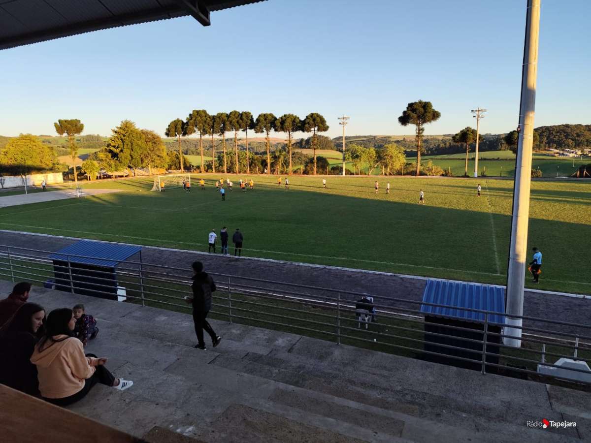 Campeonato Municipal de Futebol de Água Santa define equipes classificadas para as quartas de final