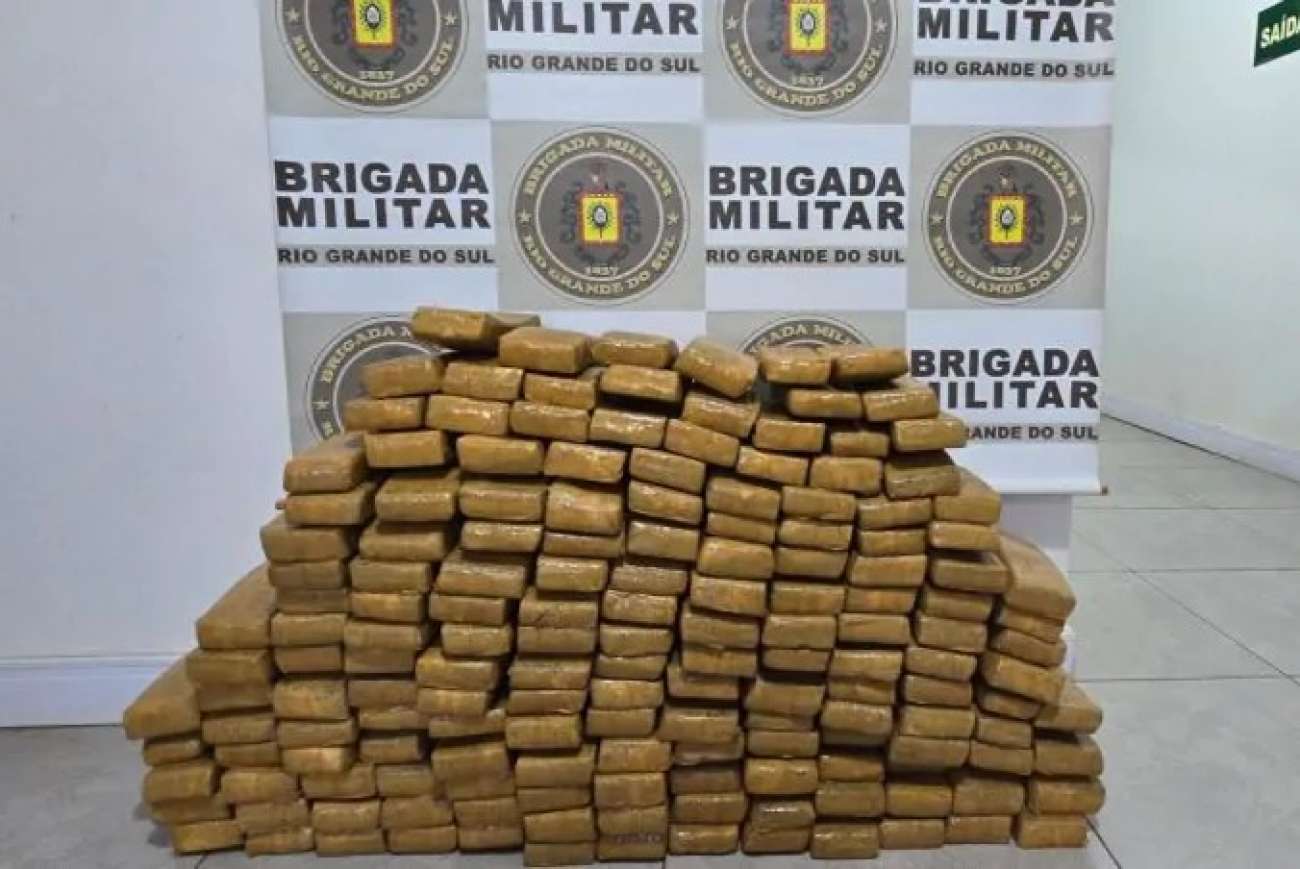 Brigada Militar apreende mais de 100 quilos de maconha após perseguição em Espumoso