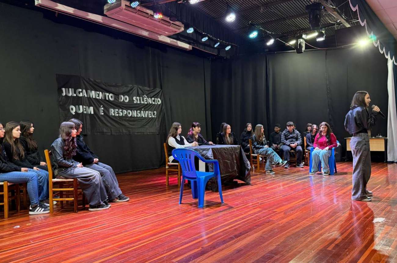 Mostra de Talentos da Escola Giocondo Canali reúne apresentações culturais em Tapejara