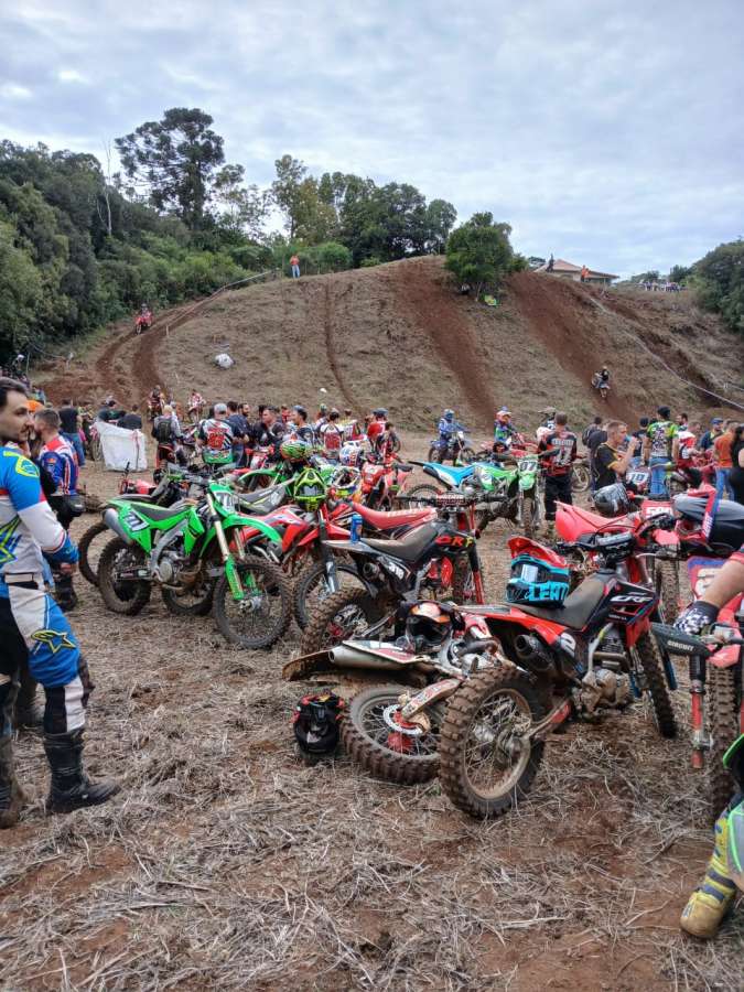 Quinta Meia Trilha Picadão em 2 Rodas reúne 668 pilotos em Santa Cecília do Sul