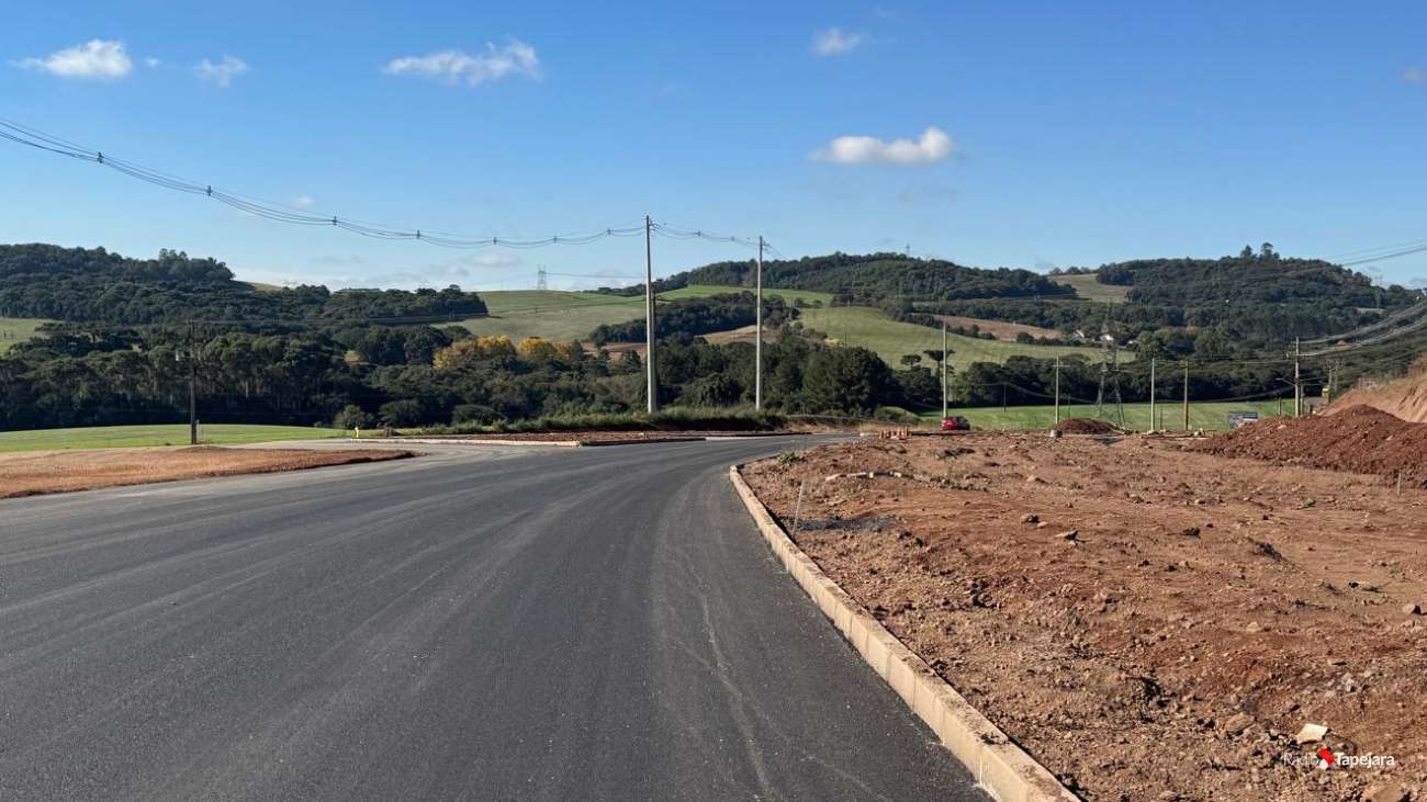 Asfaltamento no trevo da RS-463 em Tapejara é concluído parcialmente