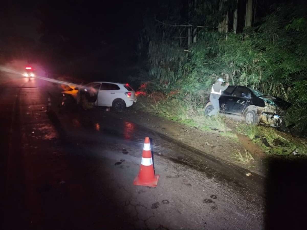 Dois homens morrem em grave acidente na ERS-324, em Casca