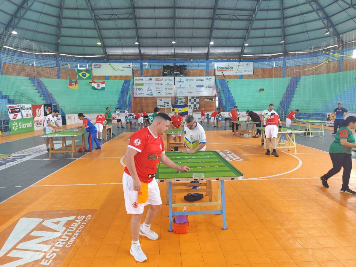 Tapejara recebe etapa do Estadual de Futebol de Mesa neste sábado