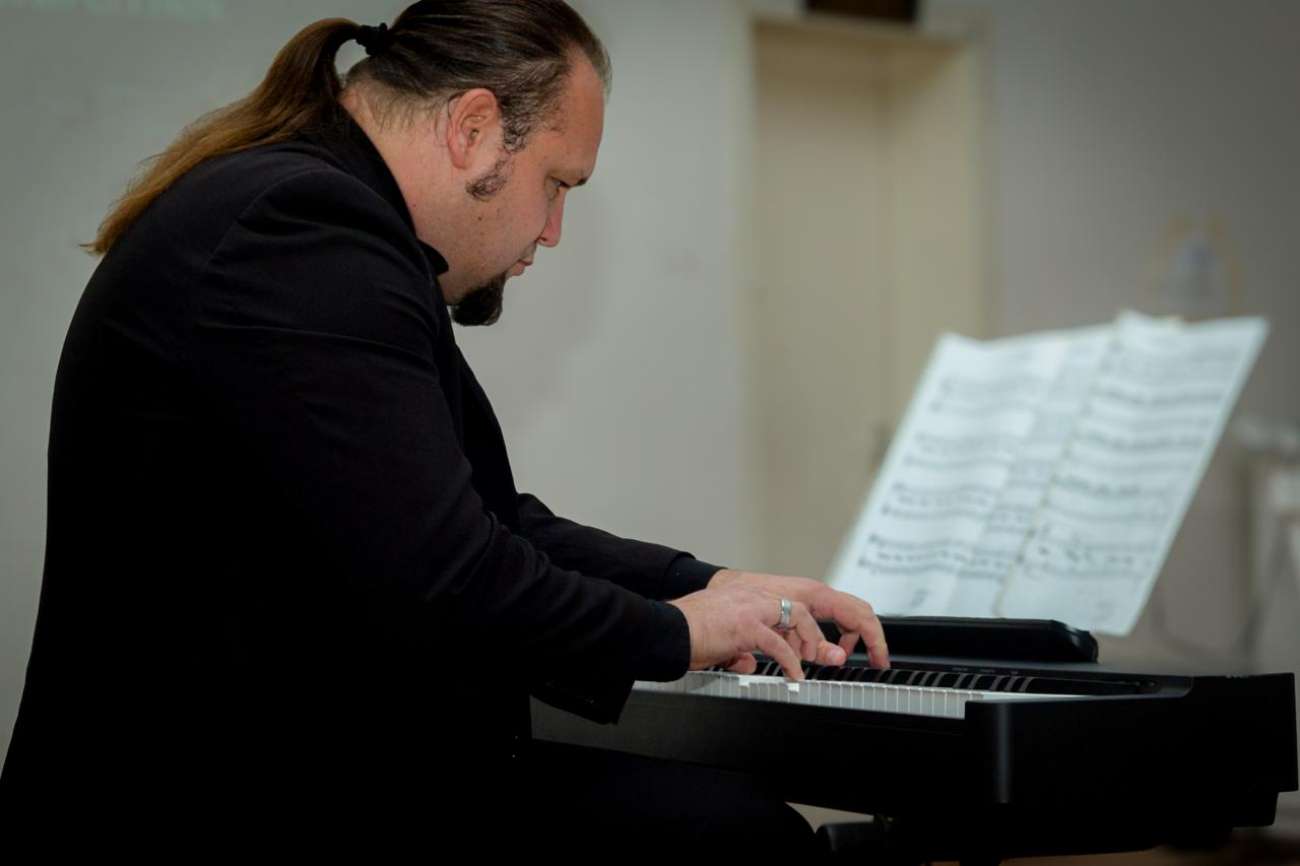 Melodias em Movimento leva concerto gratuito de piano a Tapejara