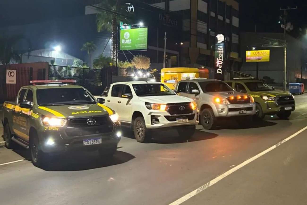 Batalhão de Choque recupera caminhonete furtada e prende três pessoas em Passo Fundo