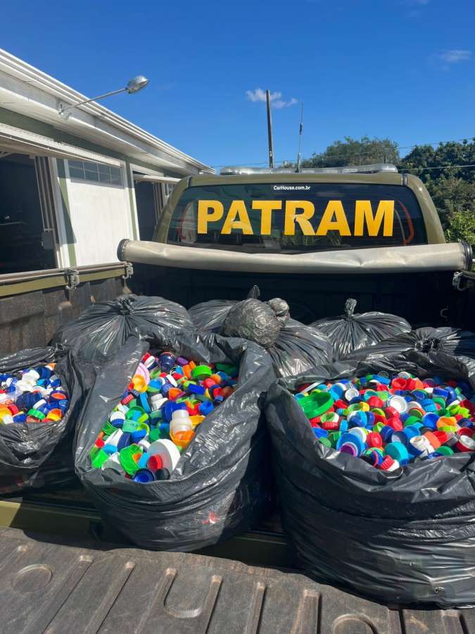 Brigada Militar realiza nova entrega de tampinhas ao Rotary Club