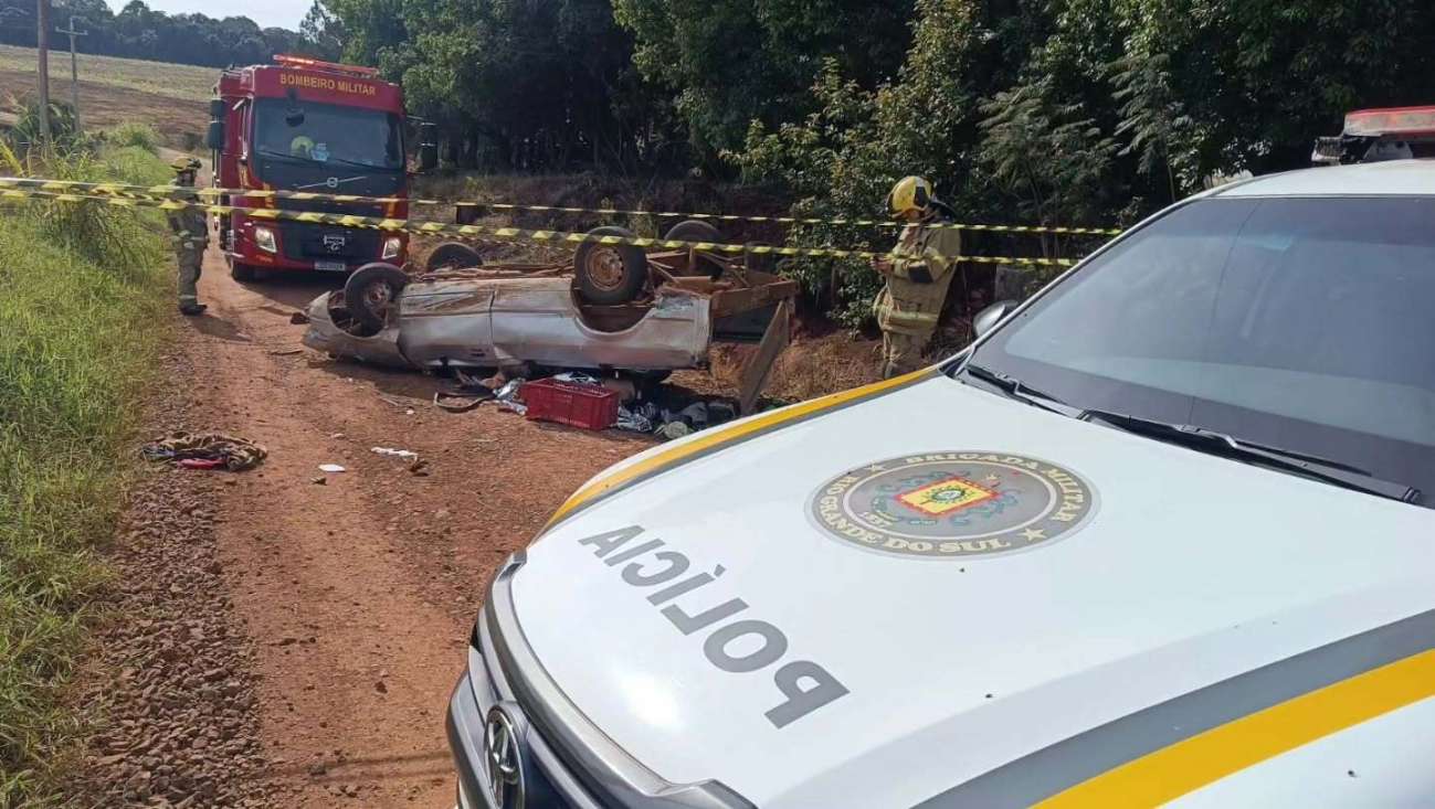 Mulher morre em capotamento no interior de Não-Me-Toque