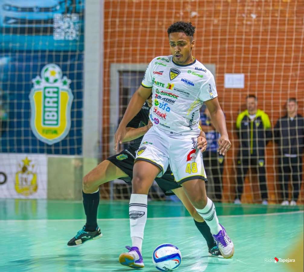 Tapejara Futsal anuncia desligamento do pivô Lucão