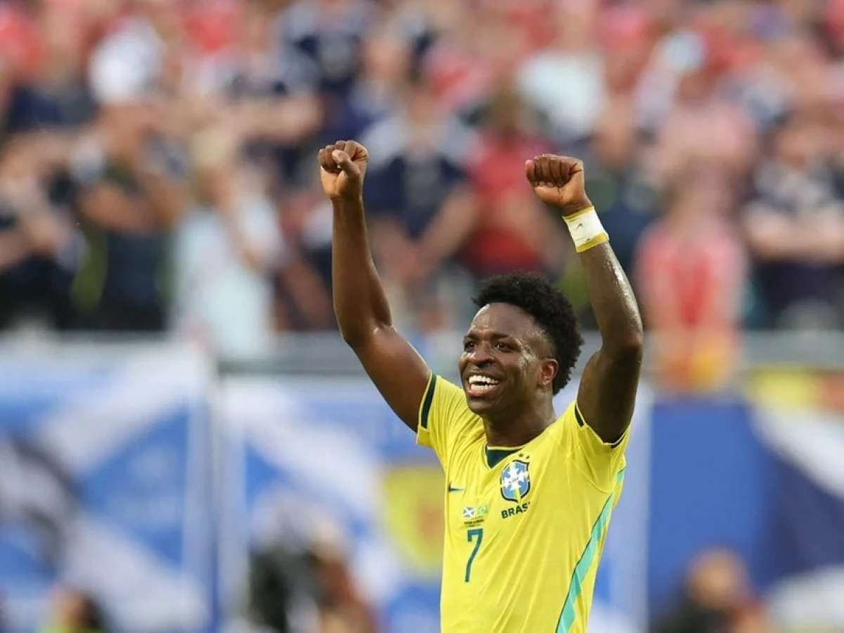Brasil goleia a Escócia em Miami e garante o primeiro lugar no seu grupo da Copa
