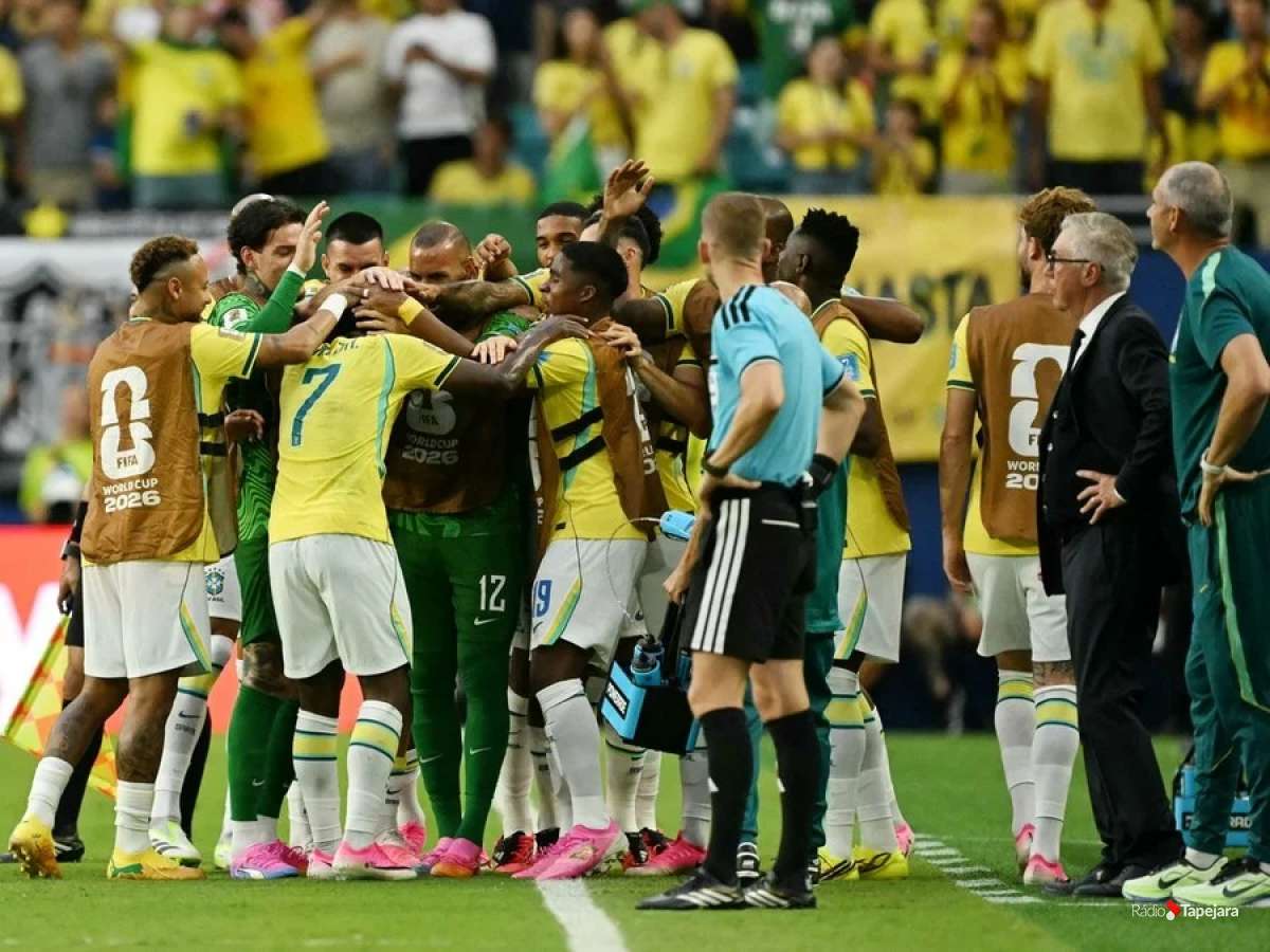 “O time melhorou muito, agora estamos sólidos”, vibra Ancelotti após vitória sobre a Escócia