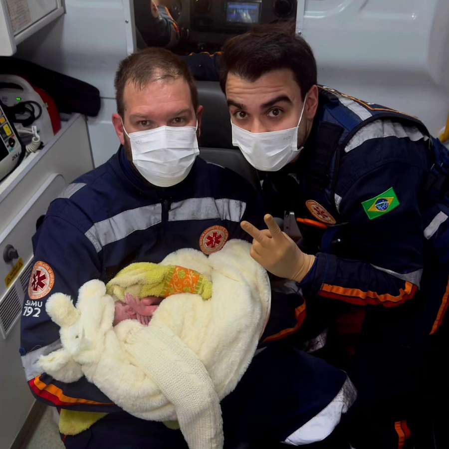 Novo passo-fundense chega ao mundo com ajuda do SAMU no bairro Victor Issler e emociona equipe em Passo Fundo