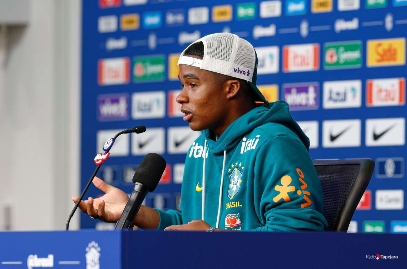 Endrick exalta Ancelotti na Seleção, aprendizado com atletas experientes e relação de longa data com Rayan