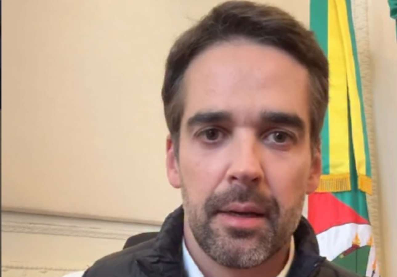 Eduardo Leite defende veto ao fim da taxa de licenciamento e diz que medida preserva investimentos em segurança