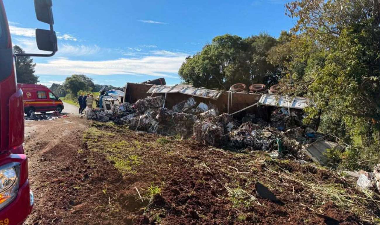 Grave acidente de trânsito é registrado na ERS-135, em Erechim.