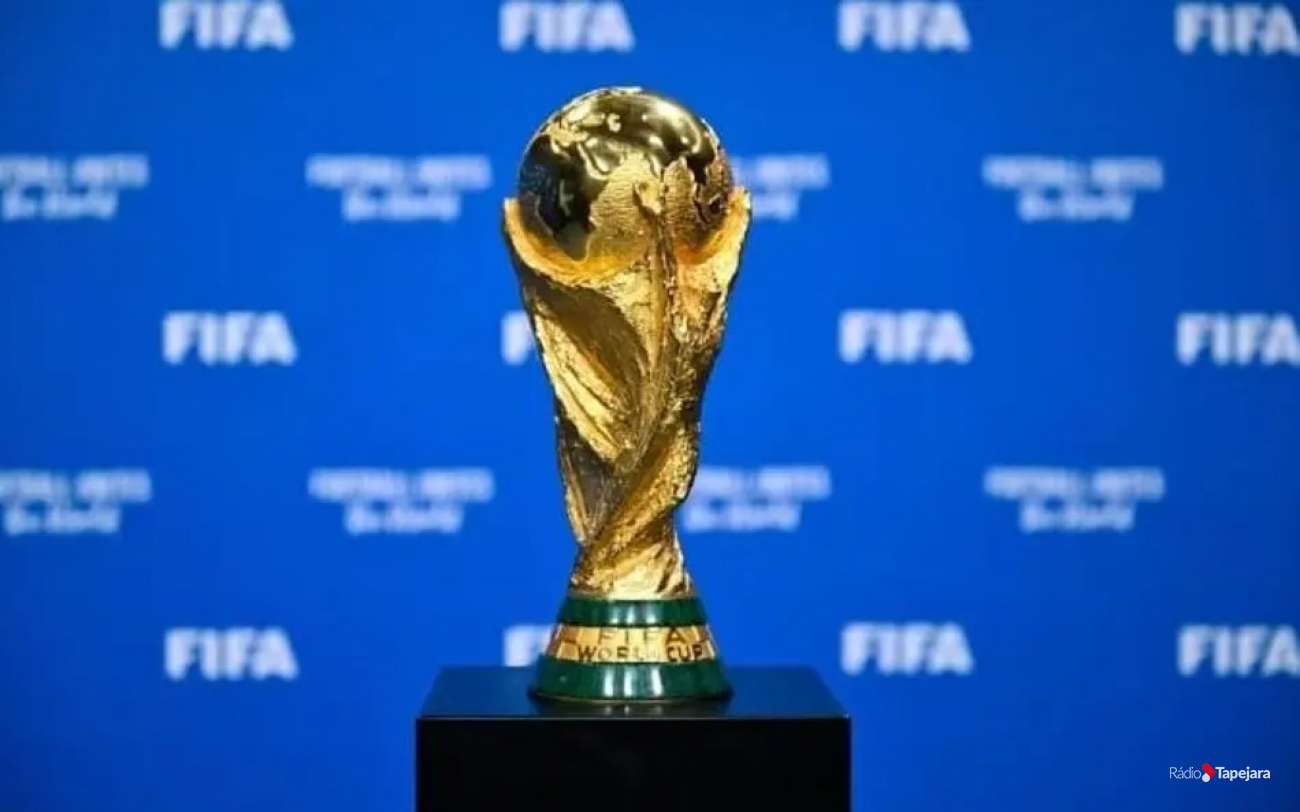 Deschamps comemora classificação francesa para terceira semifinal seguida de Copa
