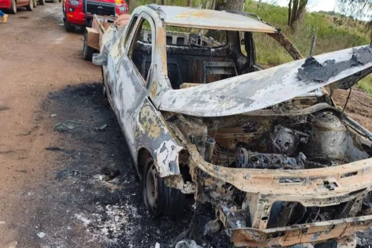 Buscas por homem desaparecido mobilizam Bombeiros após caminhonete ser encontrada incendiada