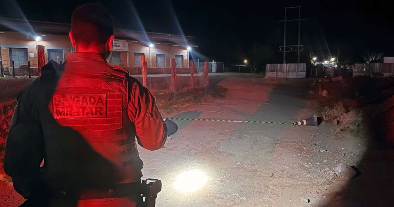 Homem é encontrado morto com diversos tiros em estrada de chão em Passo Fundo