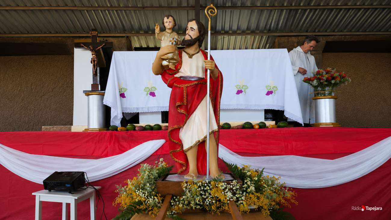 Bairro São Cristóvão registra participação de mais de 1,2 mil veículos em procissão da festa do padroeiro