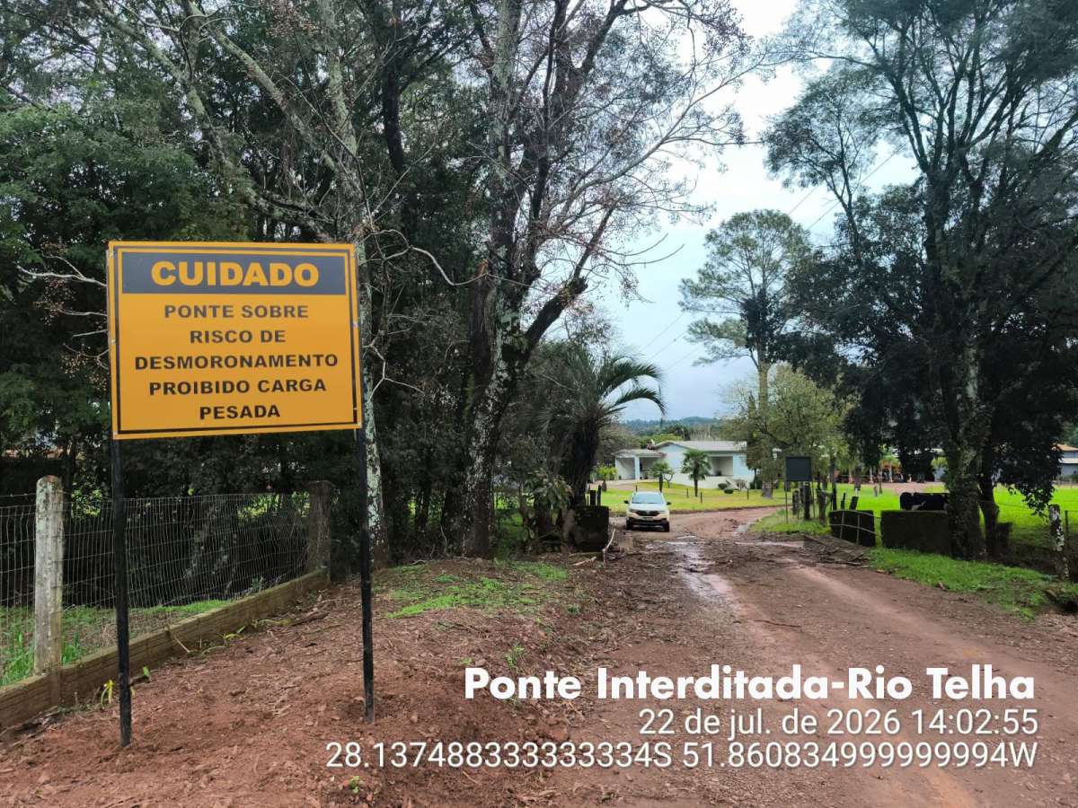 Prefeitura de Ibiaçá mantém interdições em trechos de estradas do interior após fortes chuvas