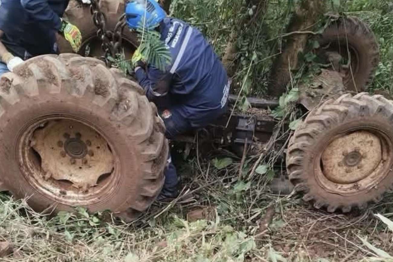 Agricultor morre em acidente com trator na ERS-126, em Marcelino Ramos