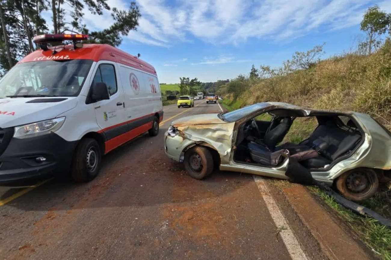 Colisão deixa três feridos na ERS-135, em Coxilha