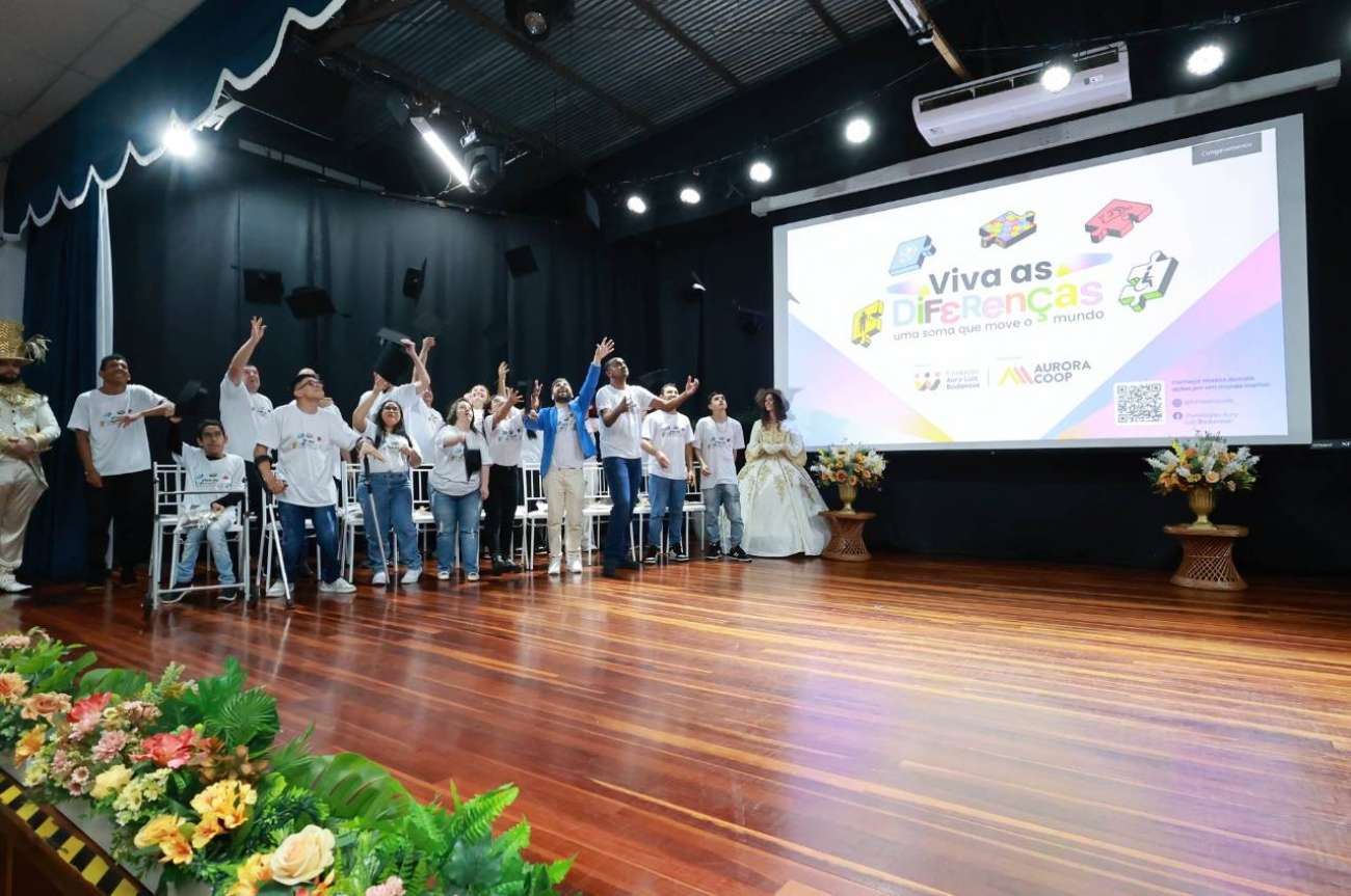 Formatura celebra inclusão e qualificação de pessoas com deficiência