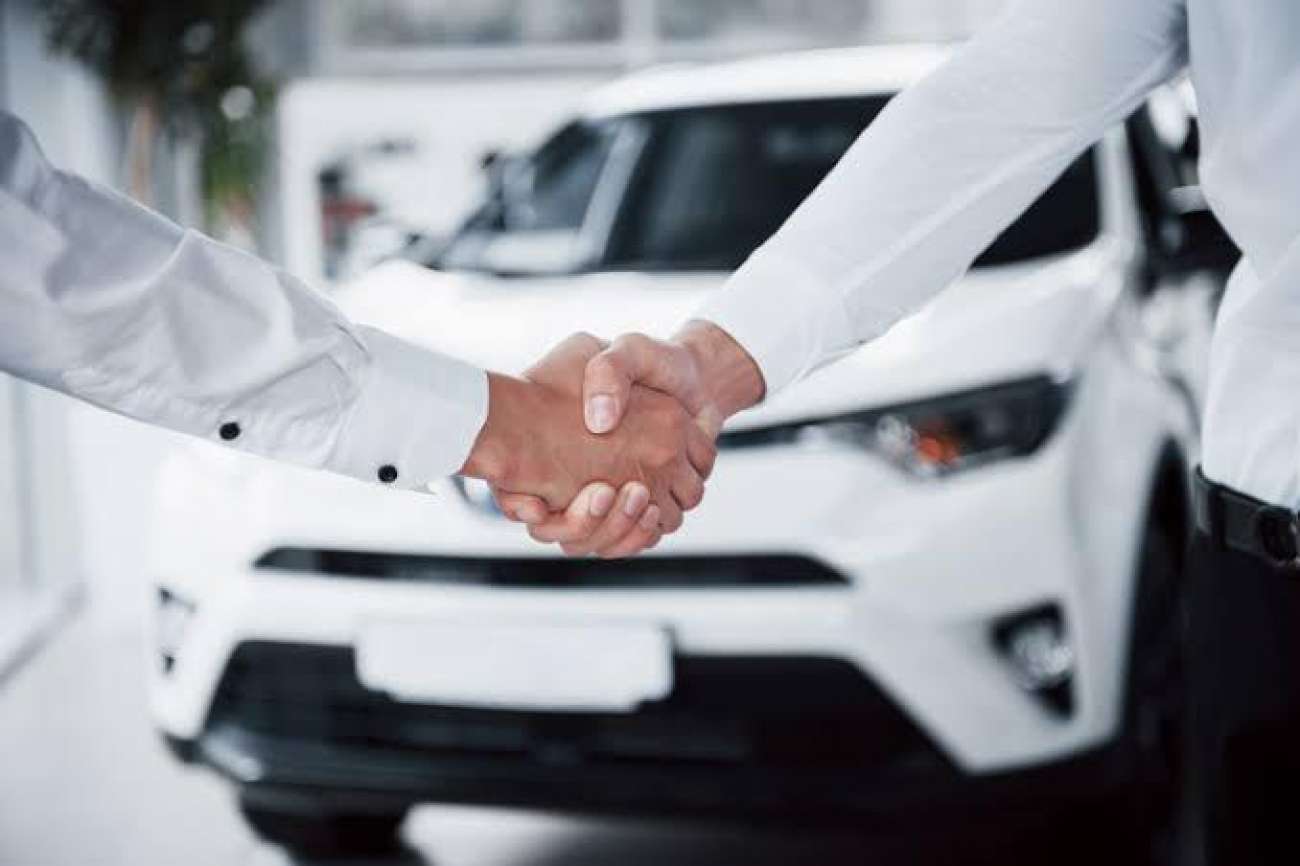 Compra e venda de carro usado poderão ter transferência pelo app da CNH