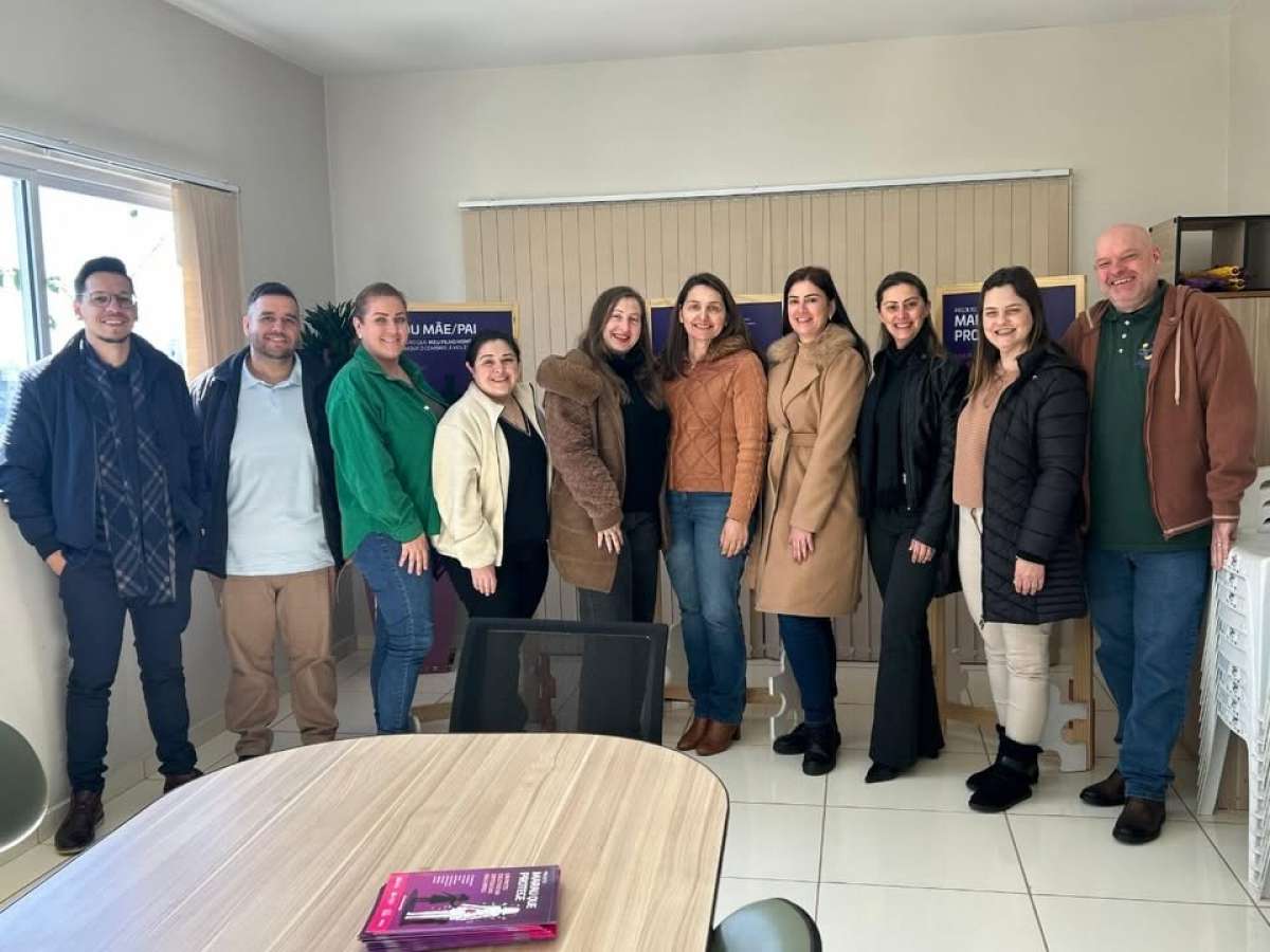 Secretaria de Desenvolvimento Social de Tapejara realiza visita técnica ao CREAS de Marau