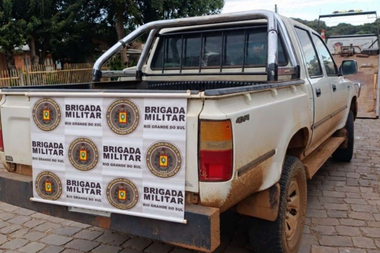 Brigada Militar prende homem e recupera Hilux furtada em Ibiraiaras