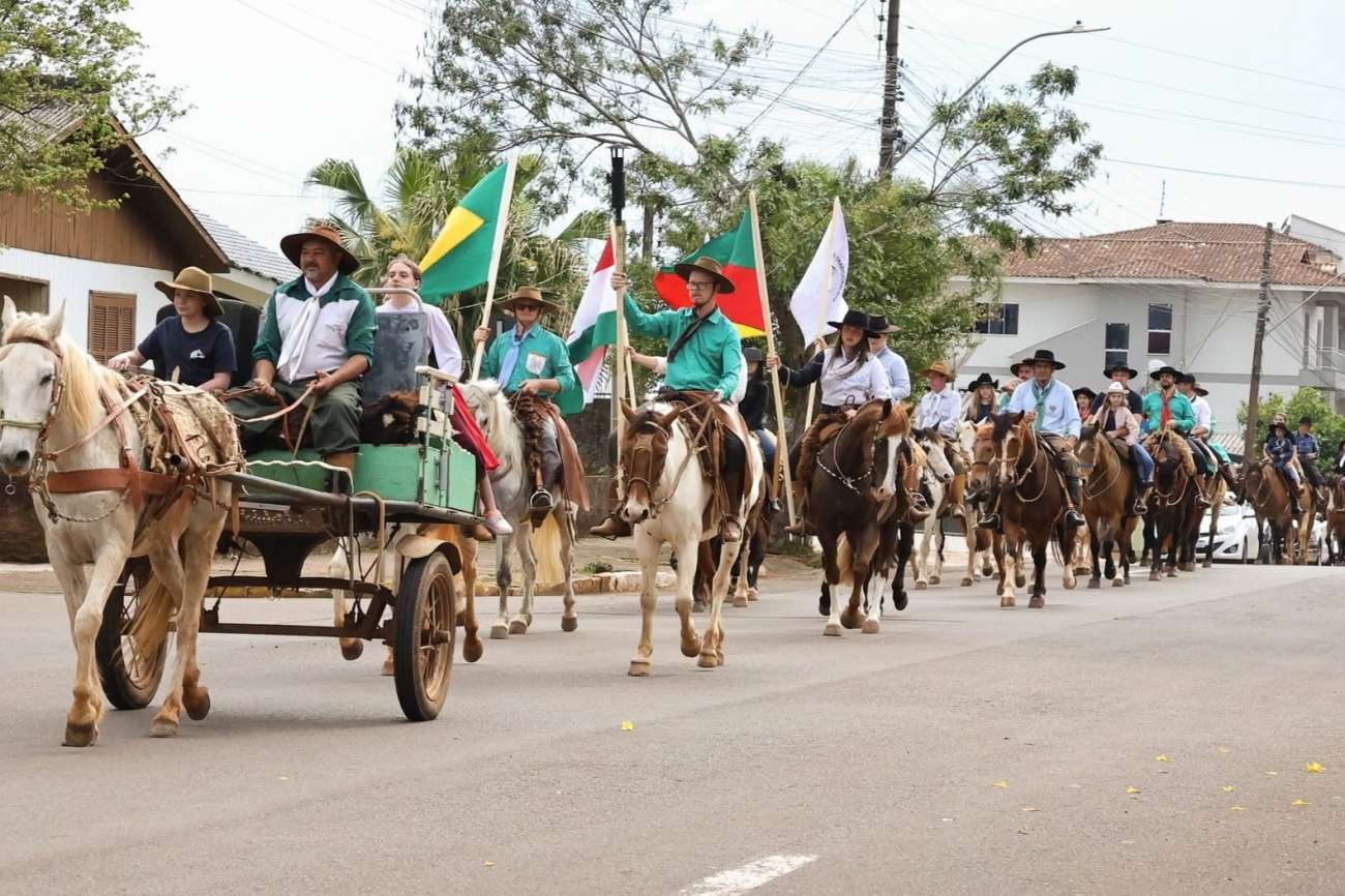Semana Farroupilha de Tapejara tem abertura oficial neste sábado