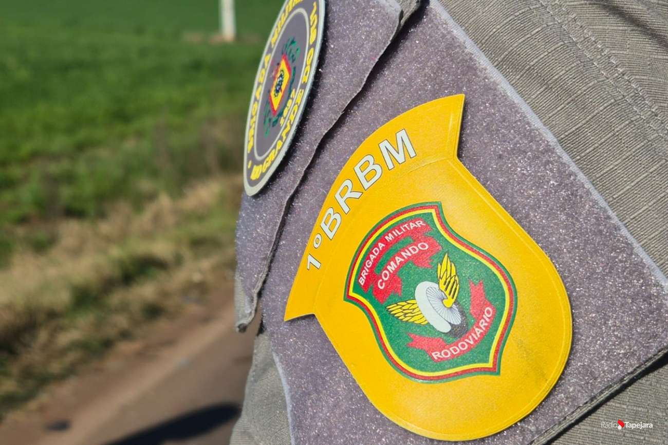 Adolescente de 15 anos morre após carro sair da pista e bater em árvore, em Victor Graeff